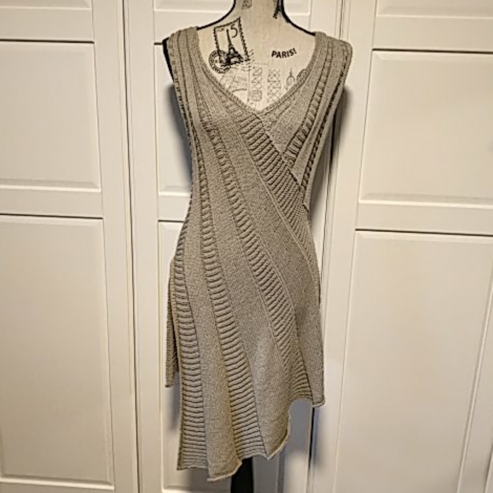 Made in Italy Knit Sleeveless Top/Tunic